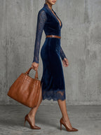 Françoise · Elegant evening dress with embroidered V-neck